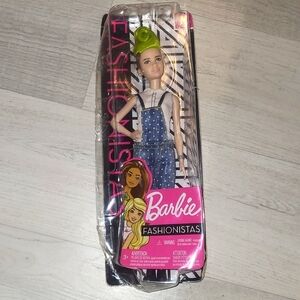 Barbie fashionistas doll 124 Green mohawk